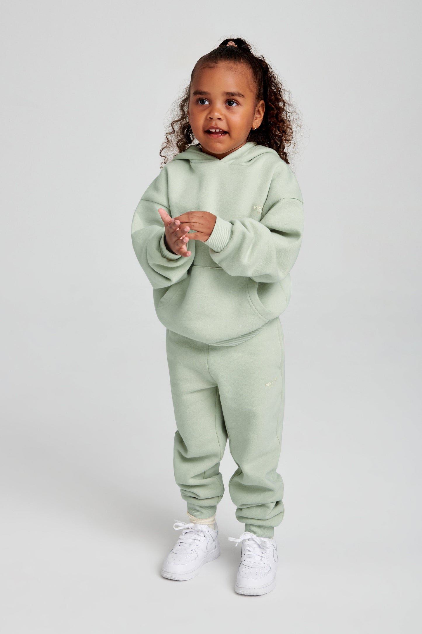 Frankie Kids Unisex Jogger - Light Sage