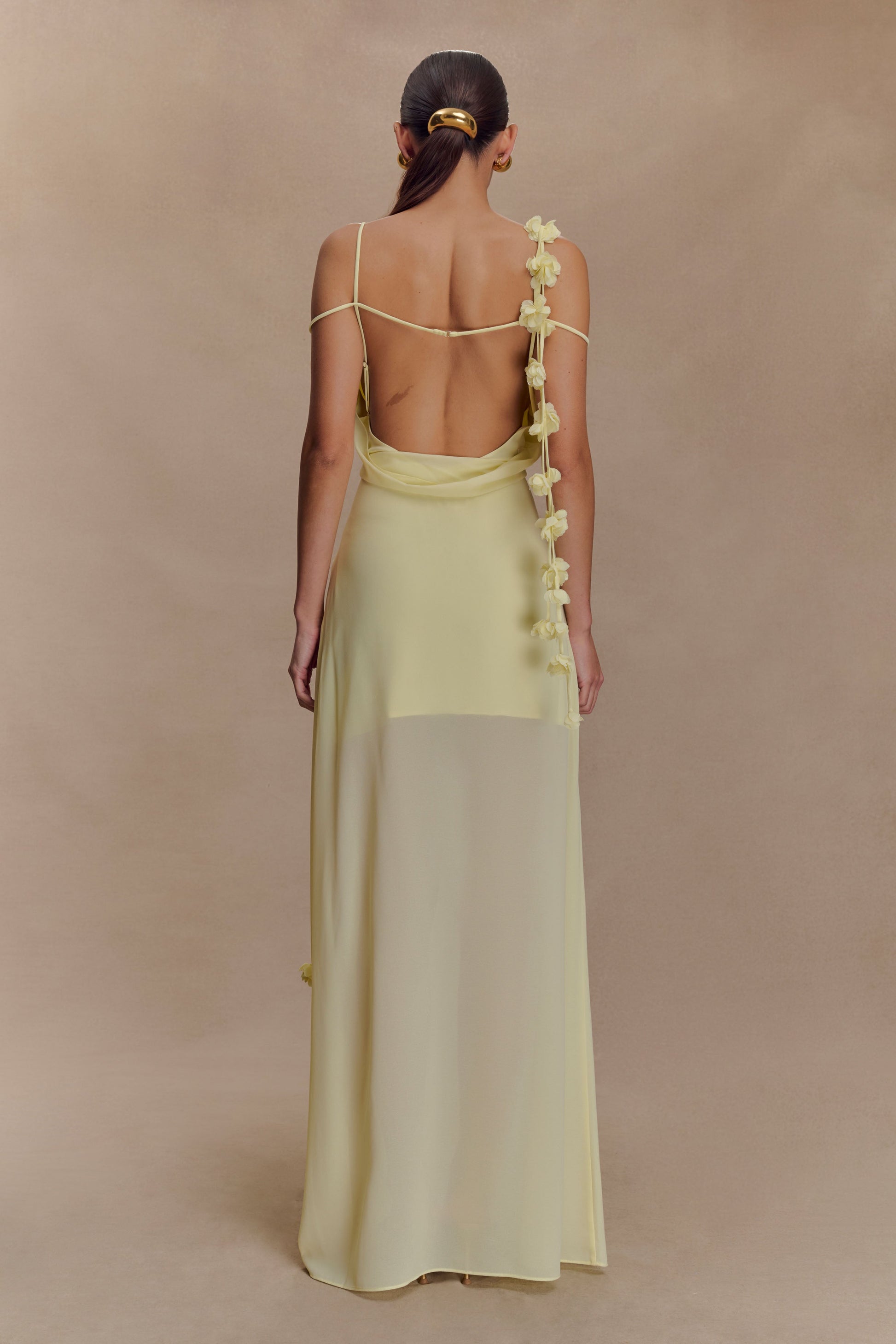 Rosalie Floral Chiffon Maxi Dress - Pastel Lemon | MESHKI UK Rosalie Floral Chiffon Maxi Dress - Pastel Lemon | MESHKI UK