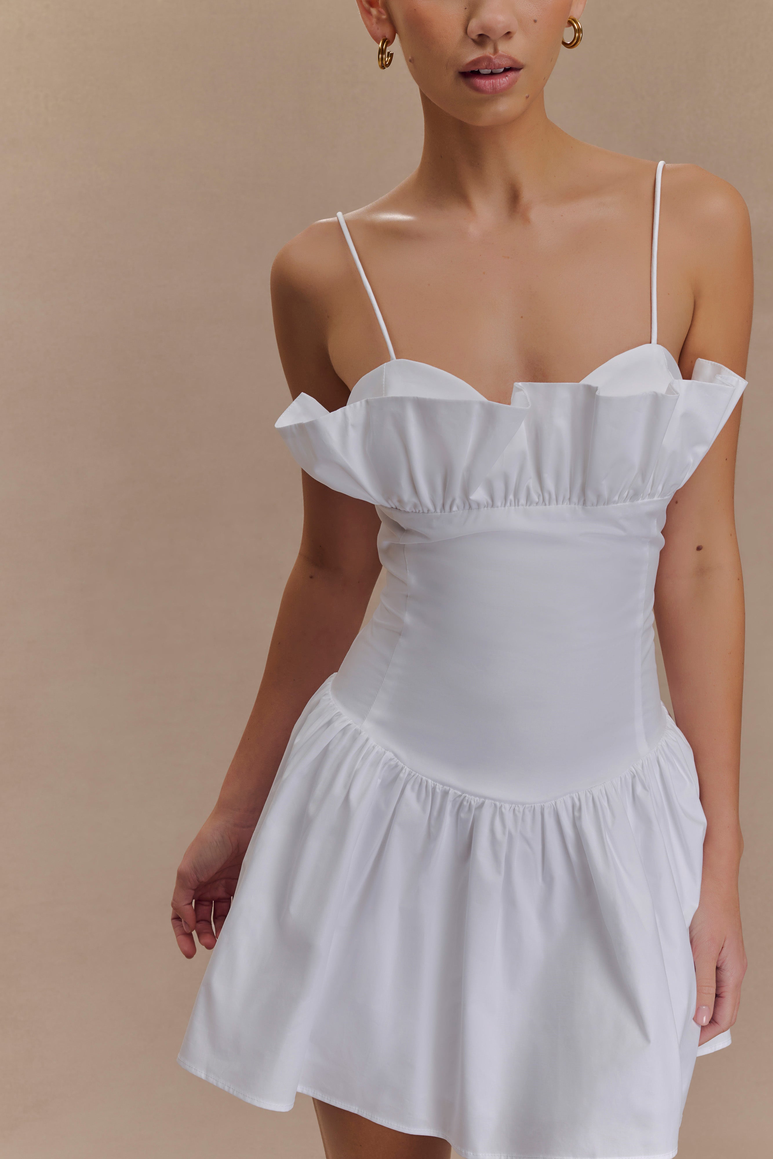 Janis Cotton Frill Mini Dress - White | MESHKI UK
