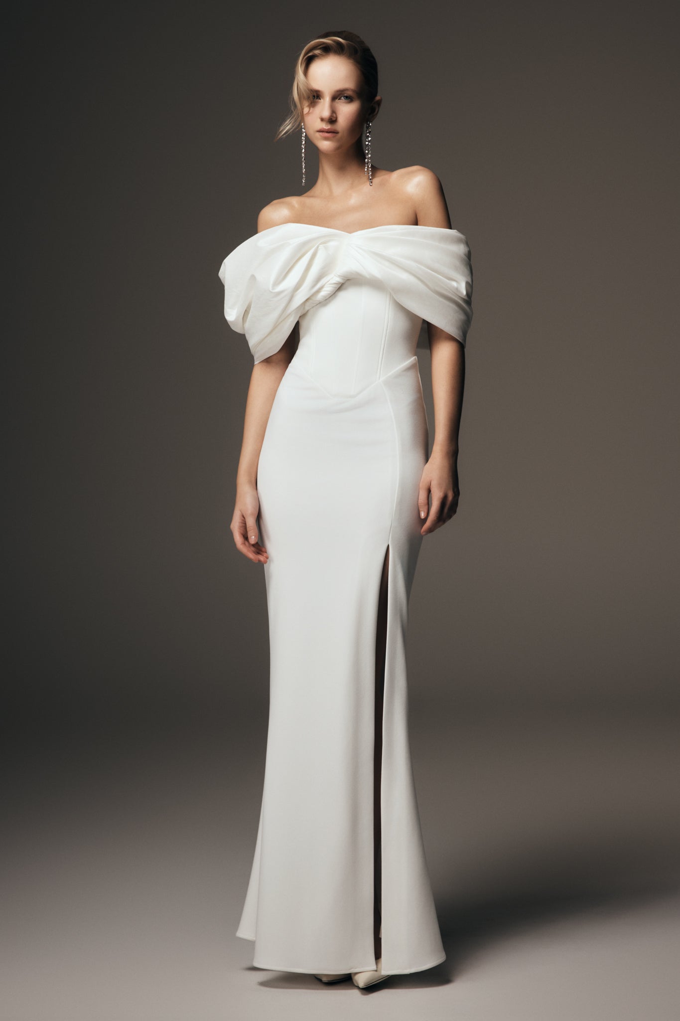 Aphrodite Off Shoulder Crepe Gown - Ivory