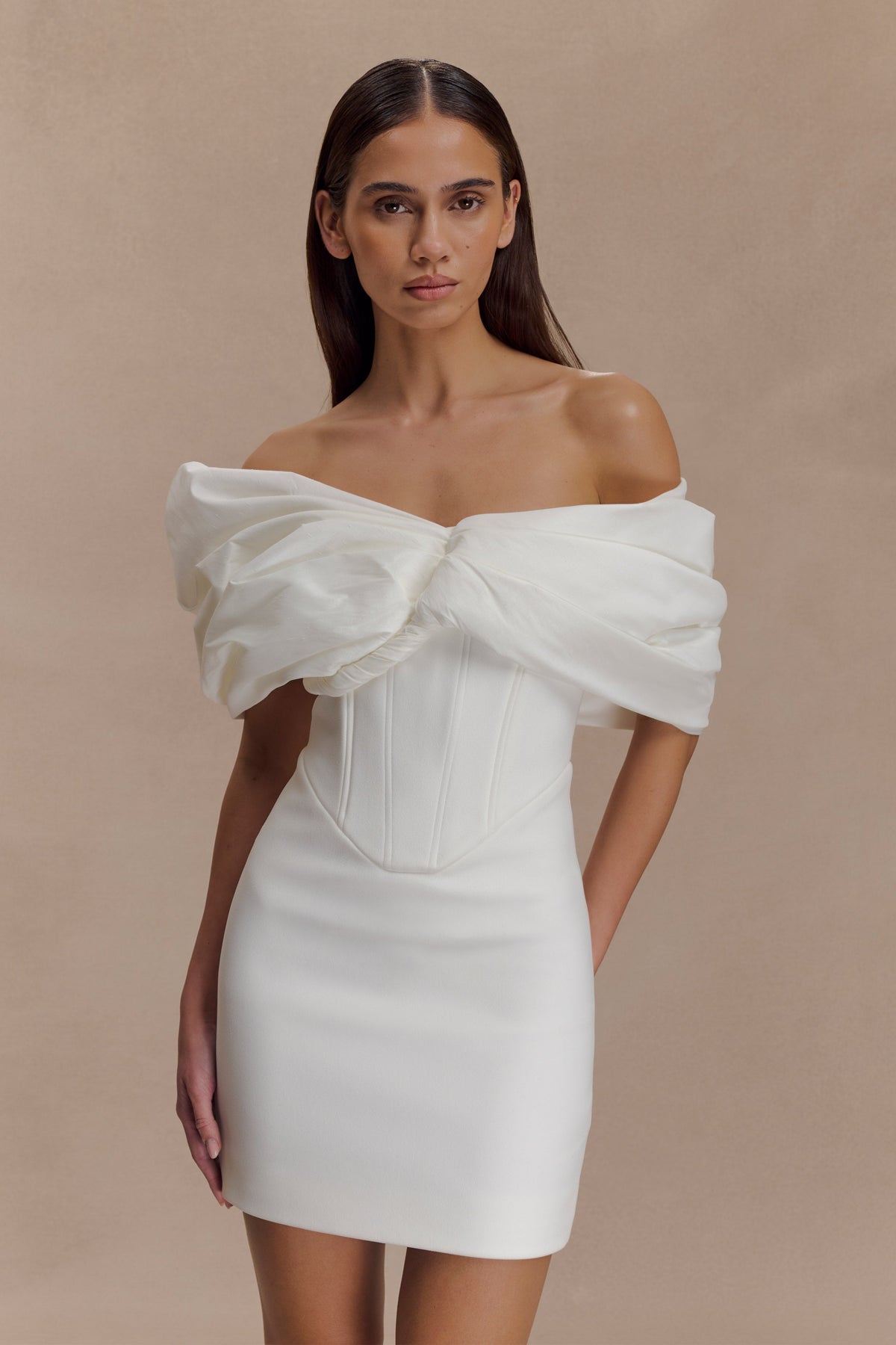 meshki white off shoulder dress Aphrodite Crepe Mini Amarra 54202 Long Tiered Size:LARGE 8-10 Men/Coats