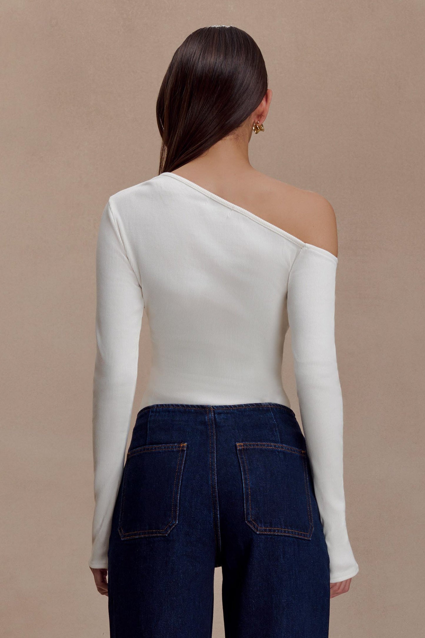 Maelle Off Shoulder Long Sleeve Top - Ivory