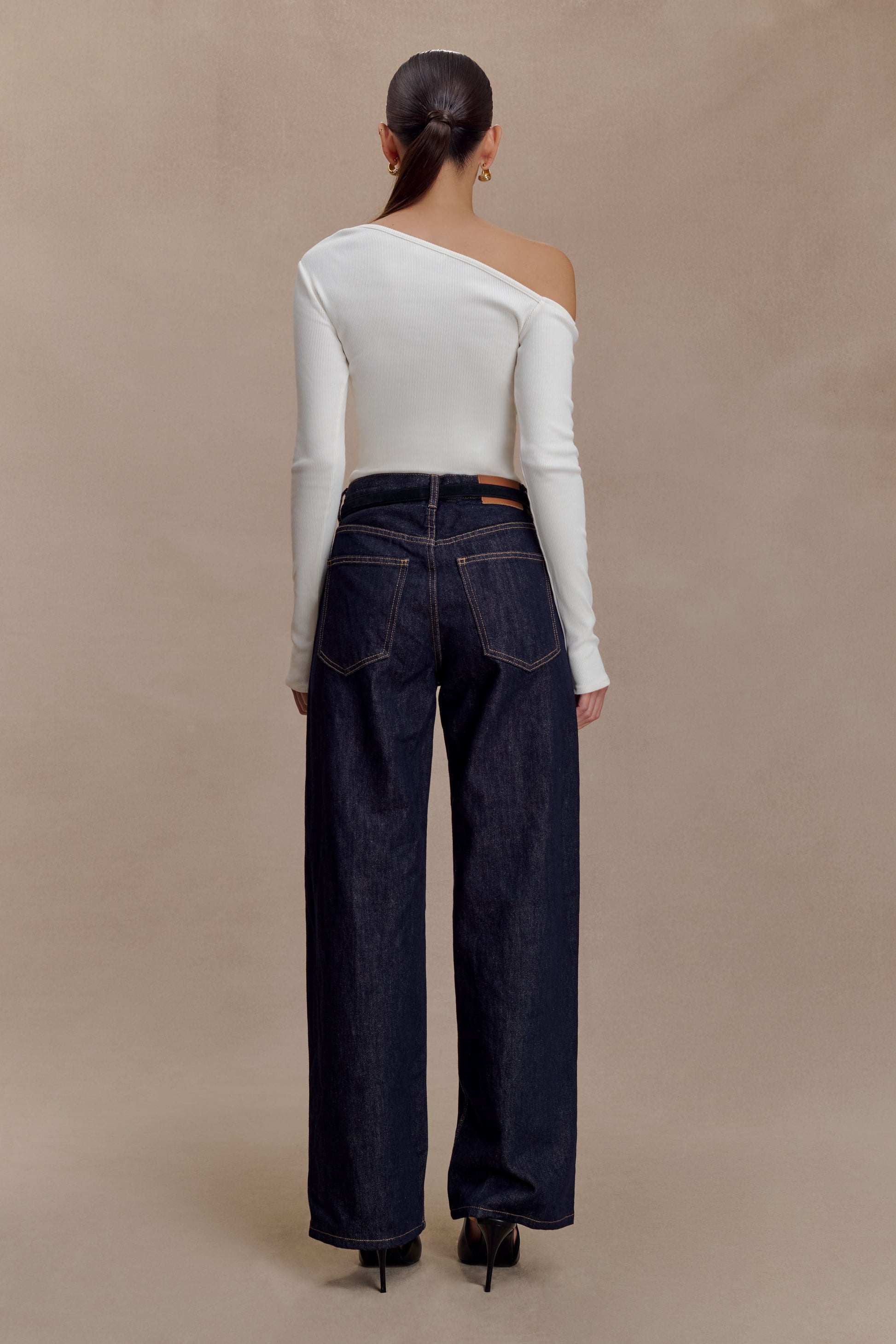 Maelle Off Shoulder Long Sleeve Top - Ivory #2