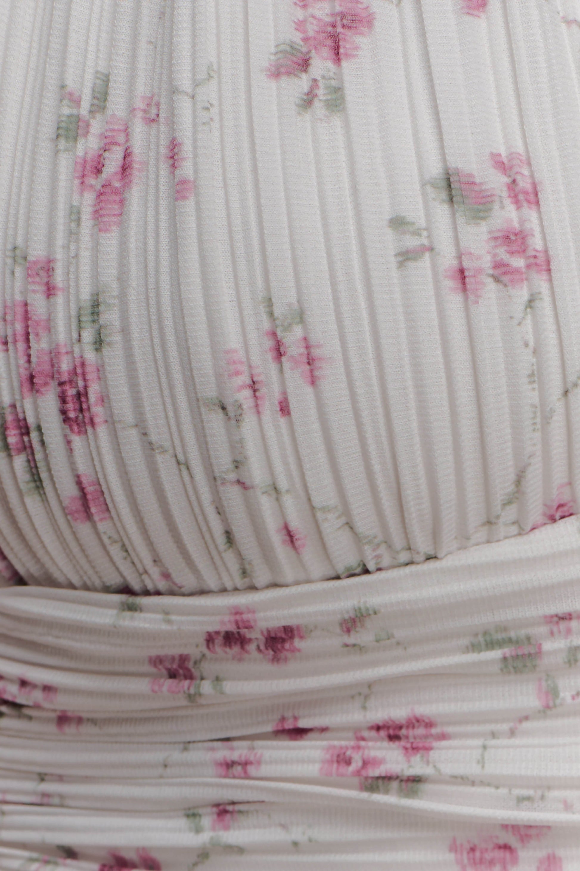 Amaris Sleeveless Plisse Halter Top - Floral Ditsy Print #7