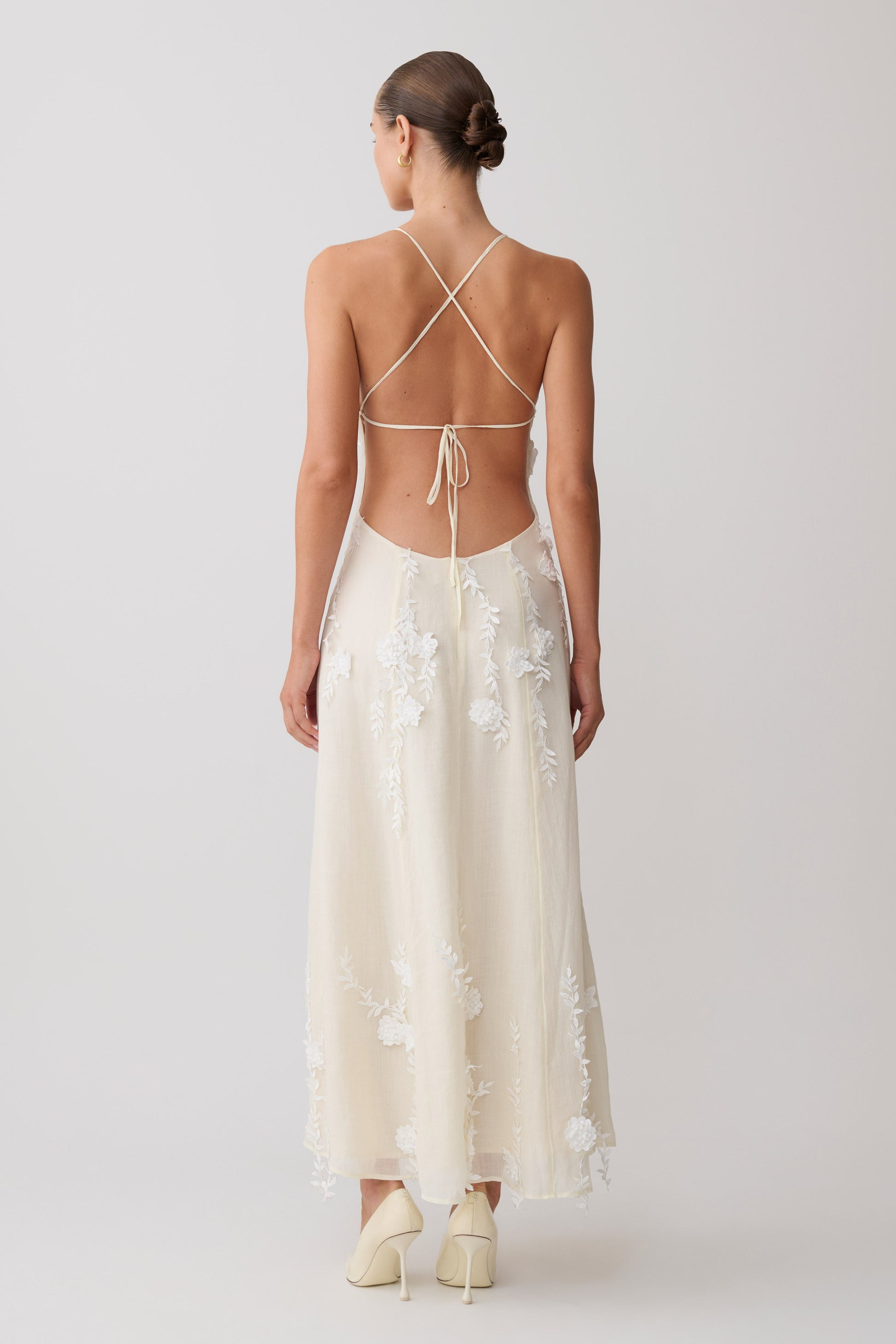 Odette Floral Lace Midi Dress - Buttermilk | MESHKI UK Odette Floral Lace Midi Dress - Buttermilk | MESHKI UK