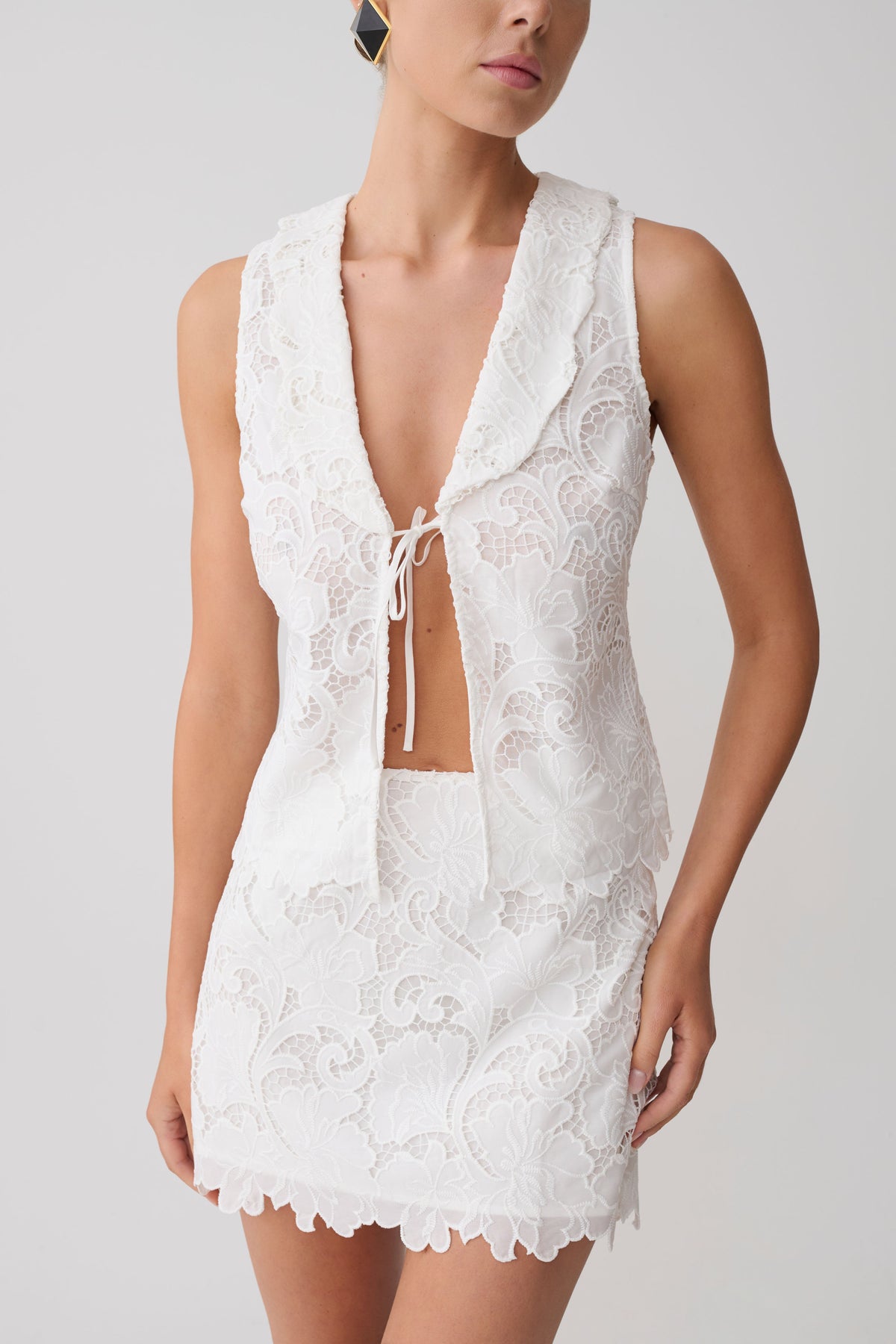 Tessa Broderie Tie Front Sleeveless Top - White #3