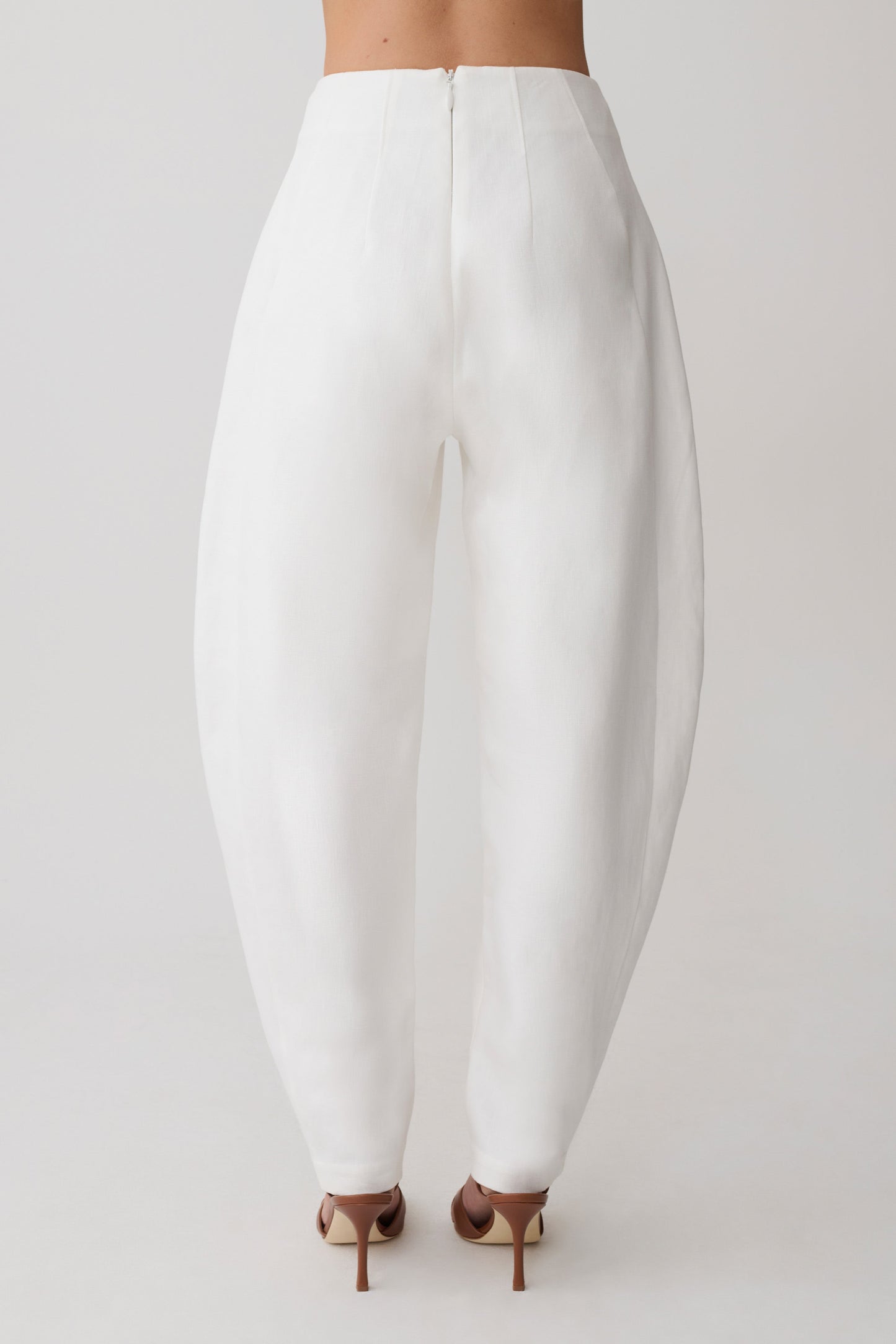 Oriana Linen Oversize Pants - White