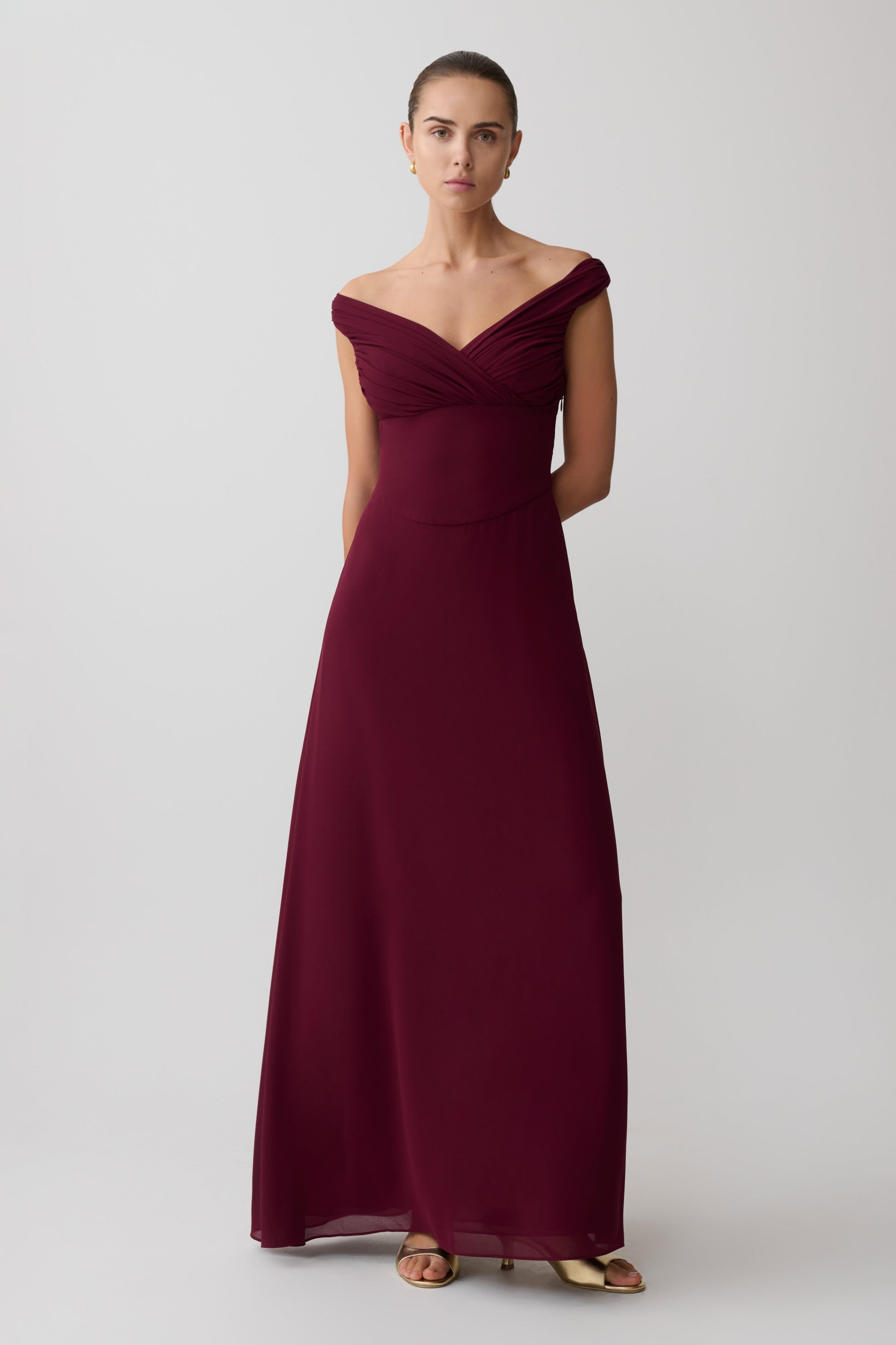 Mabel Off Shoulder Chiffon Maxi Dress - Merlot | MESHKI UK Mabel Off Shoulder Chiffon Maxi Dress - Merlot | MESHKI UK