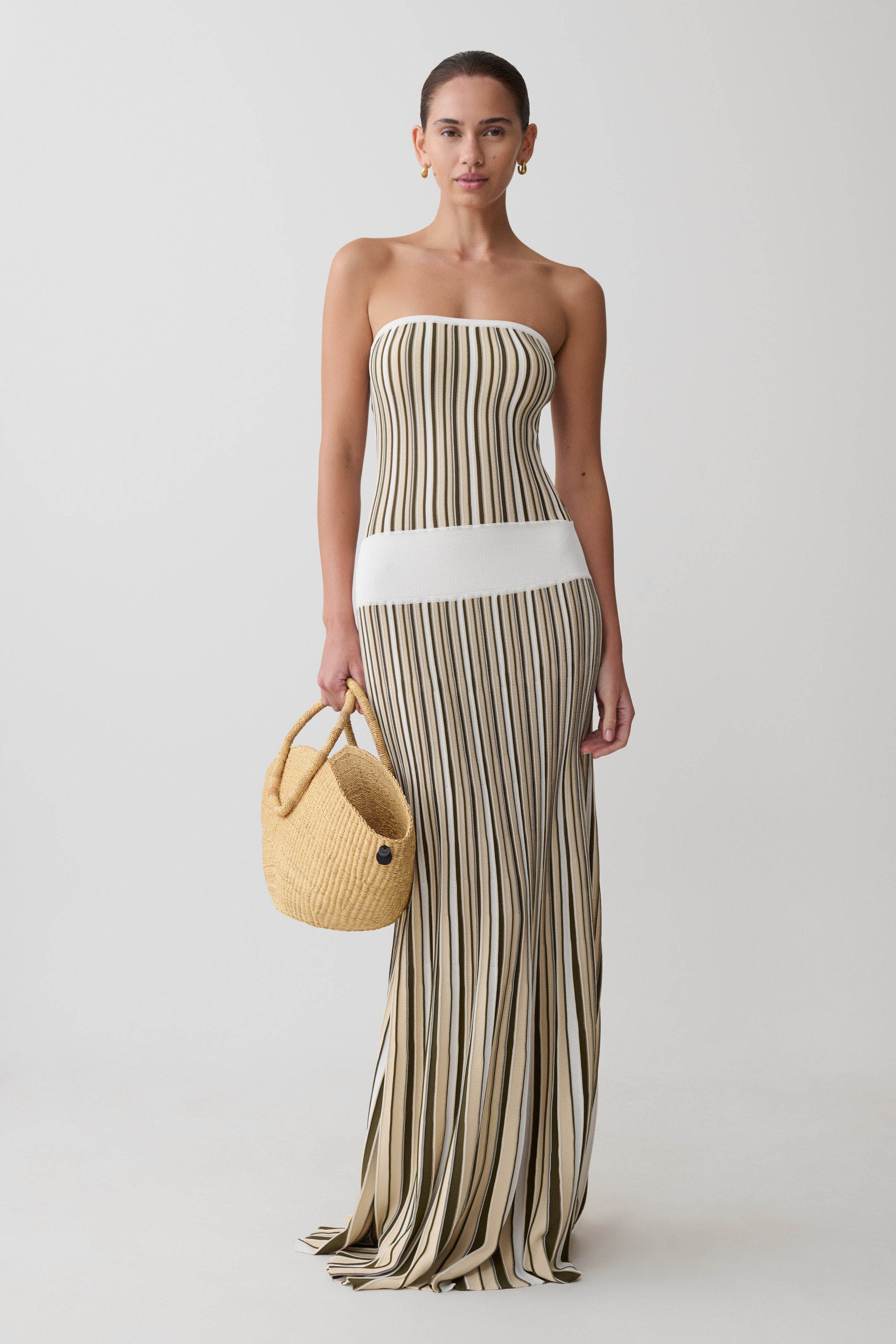 milan knit dress khaki 24,461 Knit Dress Stock Photos, High-Res Pictures, and Images