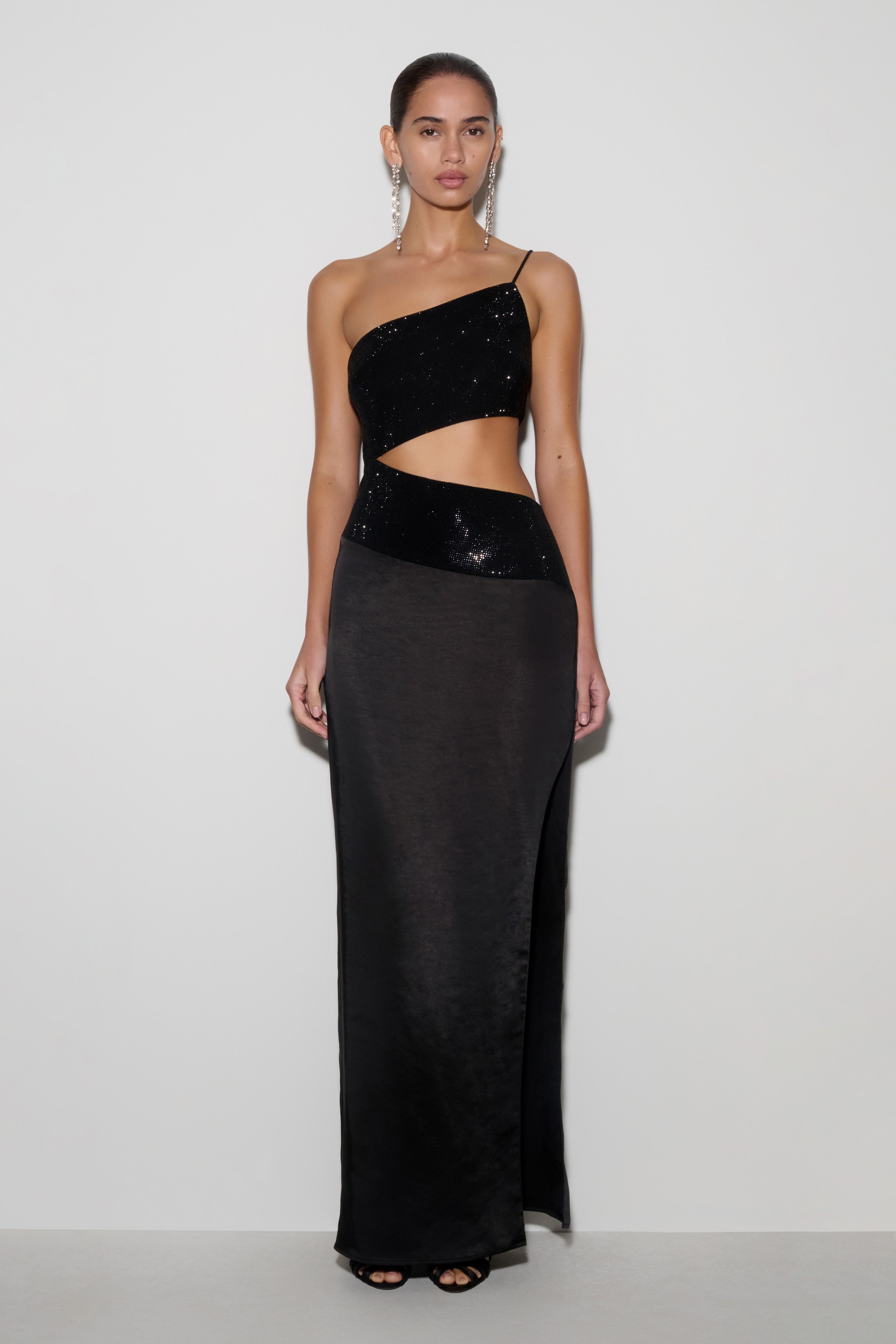 long sleeve maxi white dresses Jessalynn Cut-Out Long Sleeve Maxi Dress White