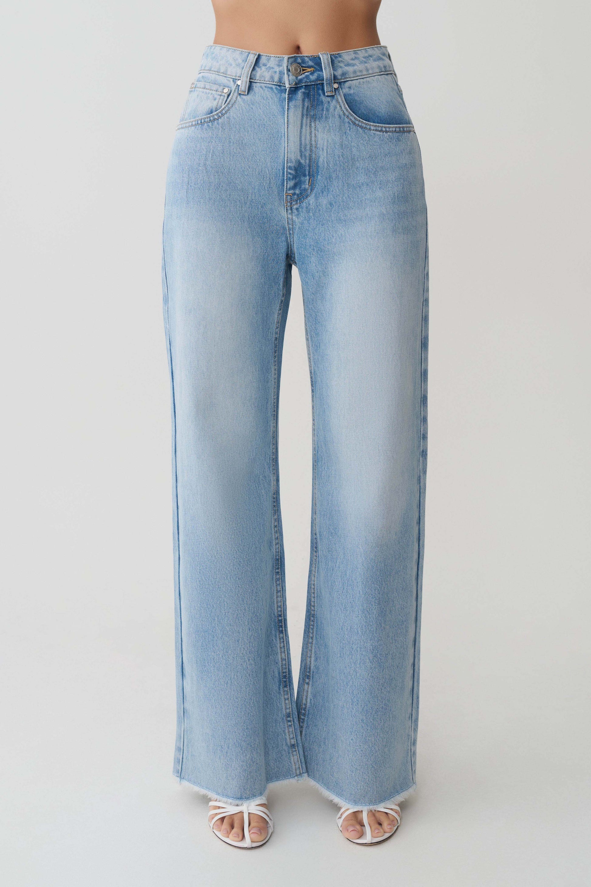 Sebastian Straight Leg Denim Jeans With Fray Hem - Washed Light Blue #8