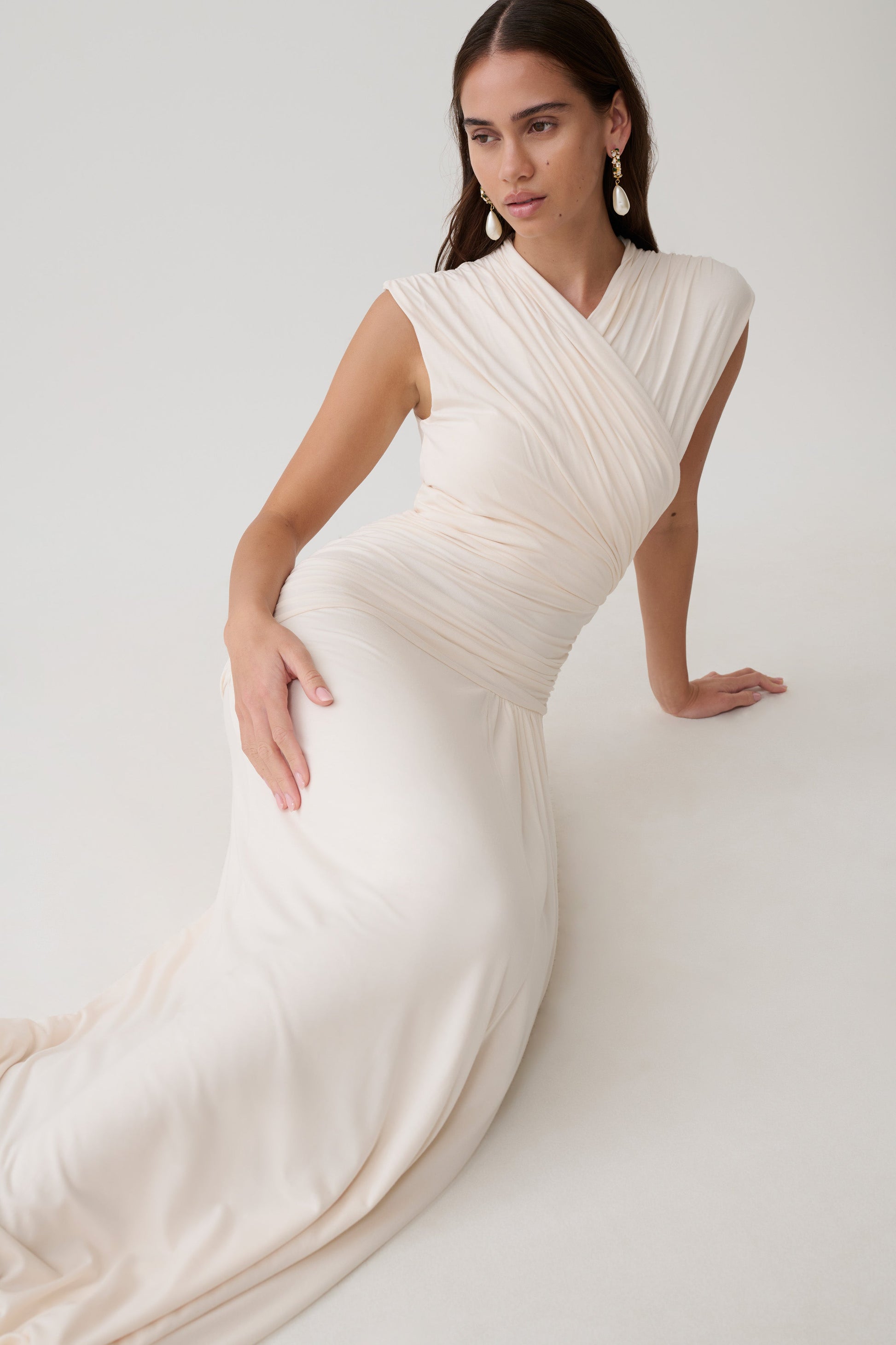 winslow pleated midi dress It's your lucky day! The Winslow Pleated Midi Dress just landed in two NEW colors https://balticbornclothing.visitlink.me/Mj01qJ