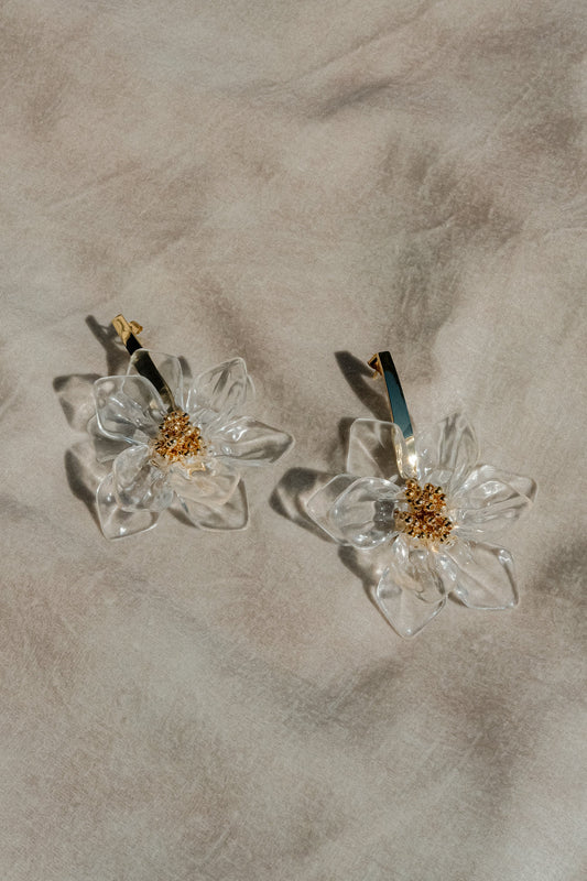 Naomi Acrylic Flower Earring - Gold