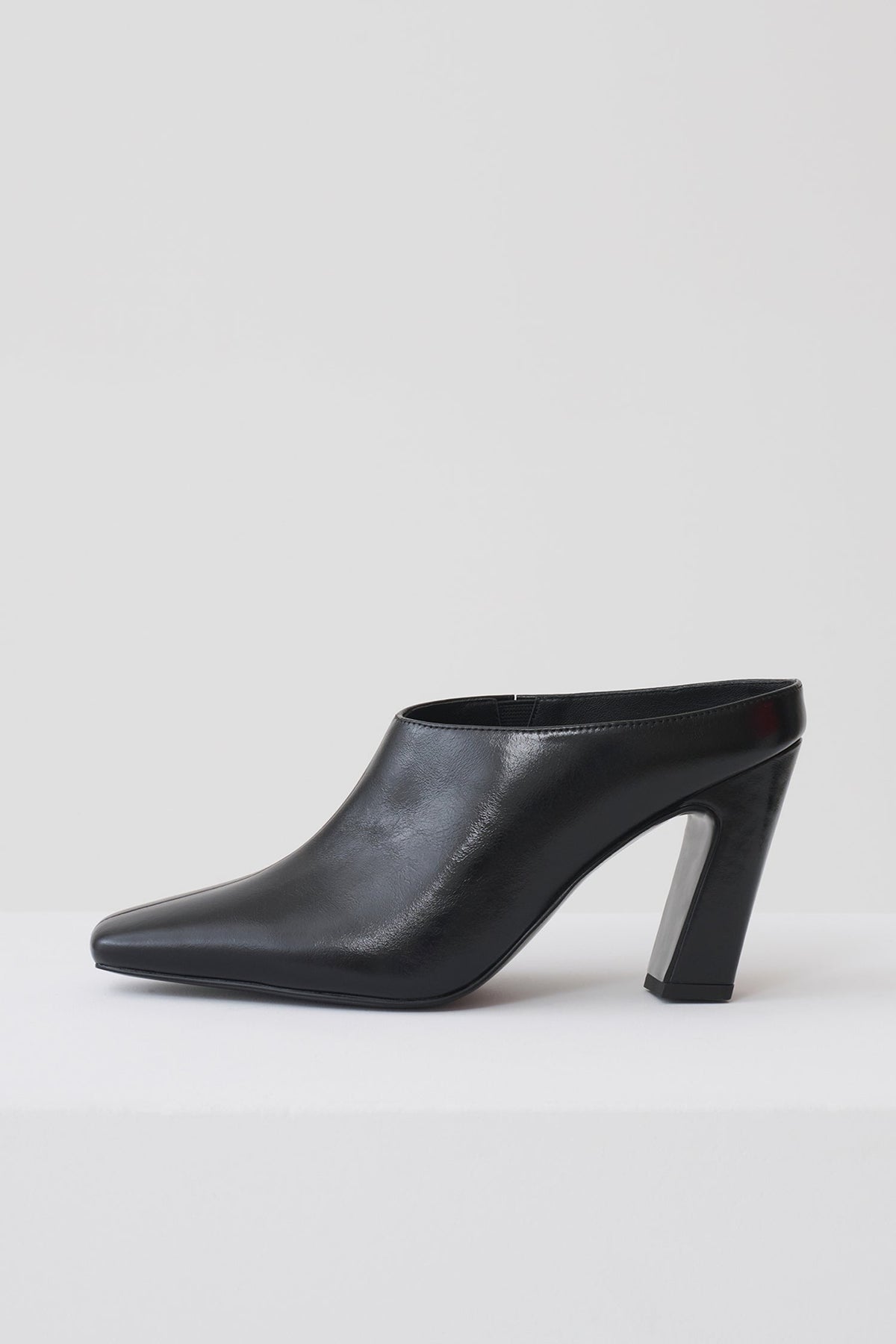 Conne Pointed Mule Wedge - Black #4