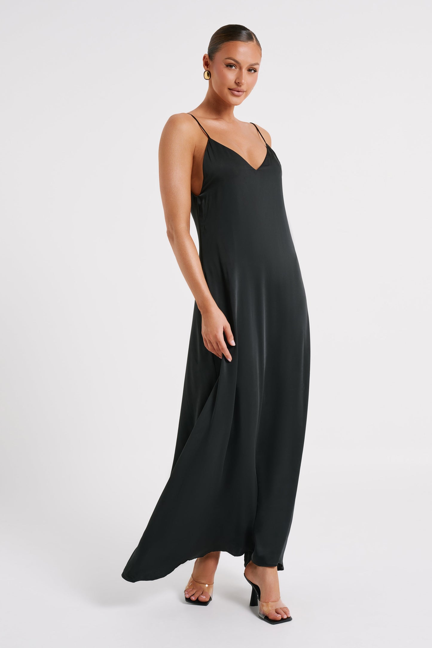 Beatrice Flowy Maxi Dress - Black