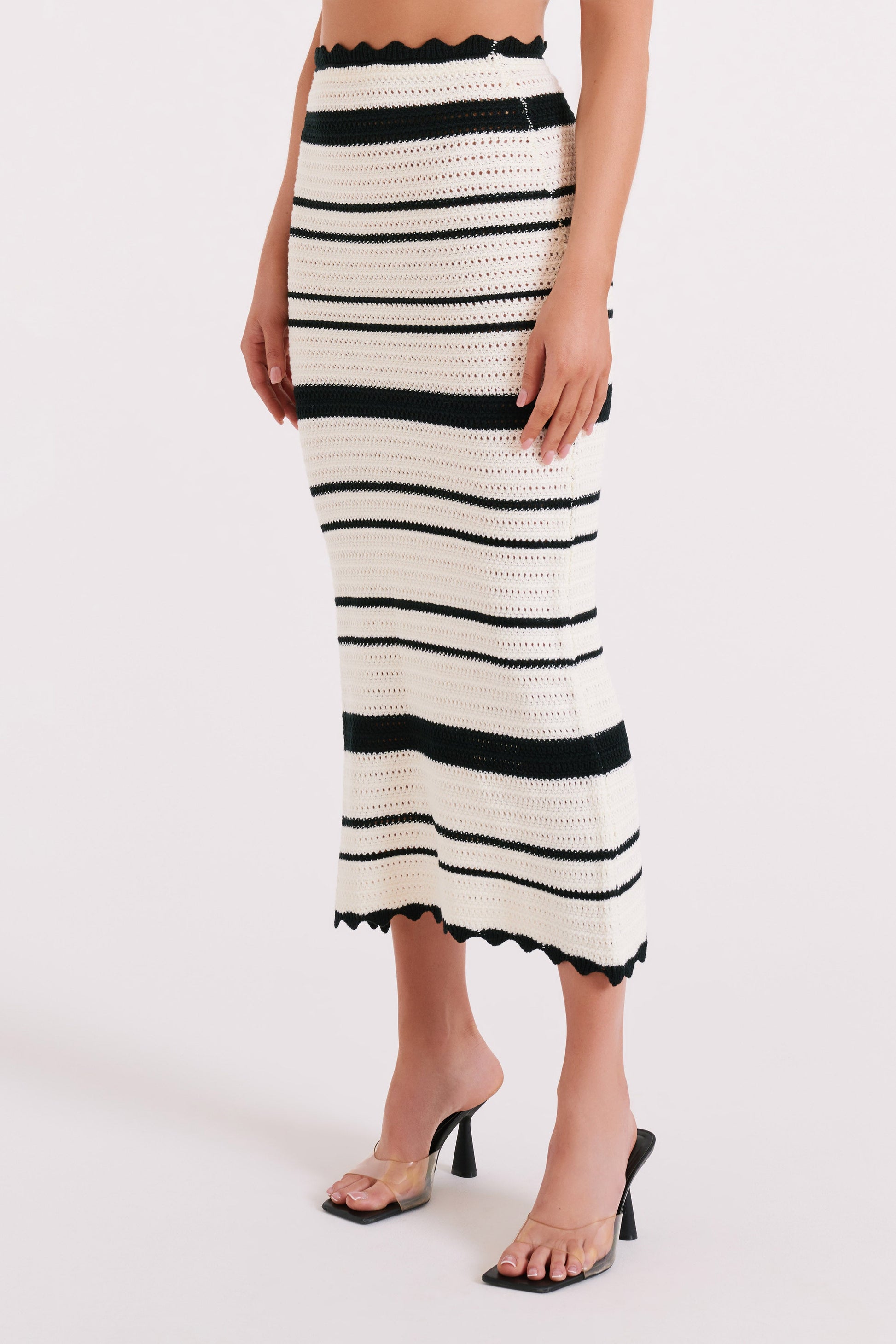 Jadia Contrast Crochet Fishtail Maxi Skirt - Black/White #9