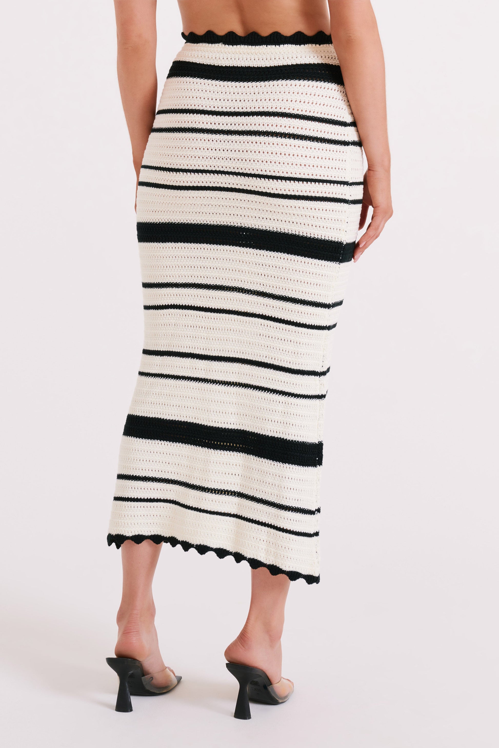 Jadia Contrast Crochet Fishtail Maxi Skirt - Black/White #4