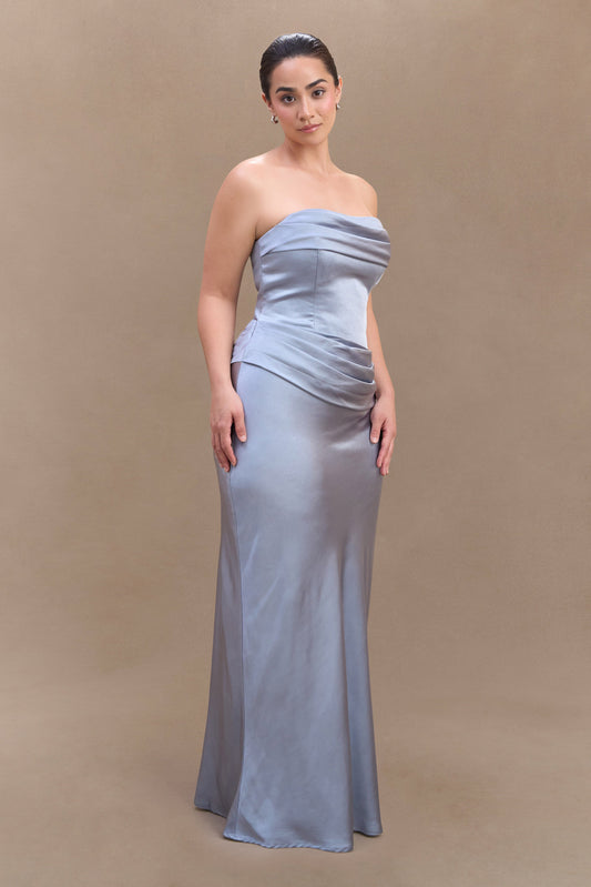 Formal Dresses for Women - Shop Online | MESHKI UK Formal Dresses for Women - Shop Online | MESHKI UK