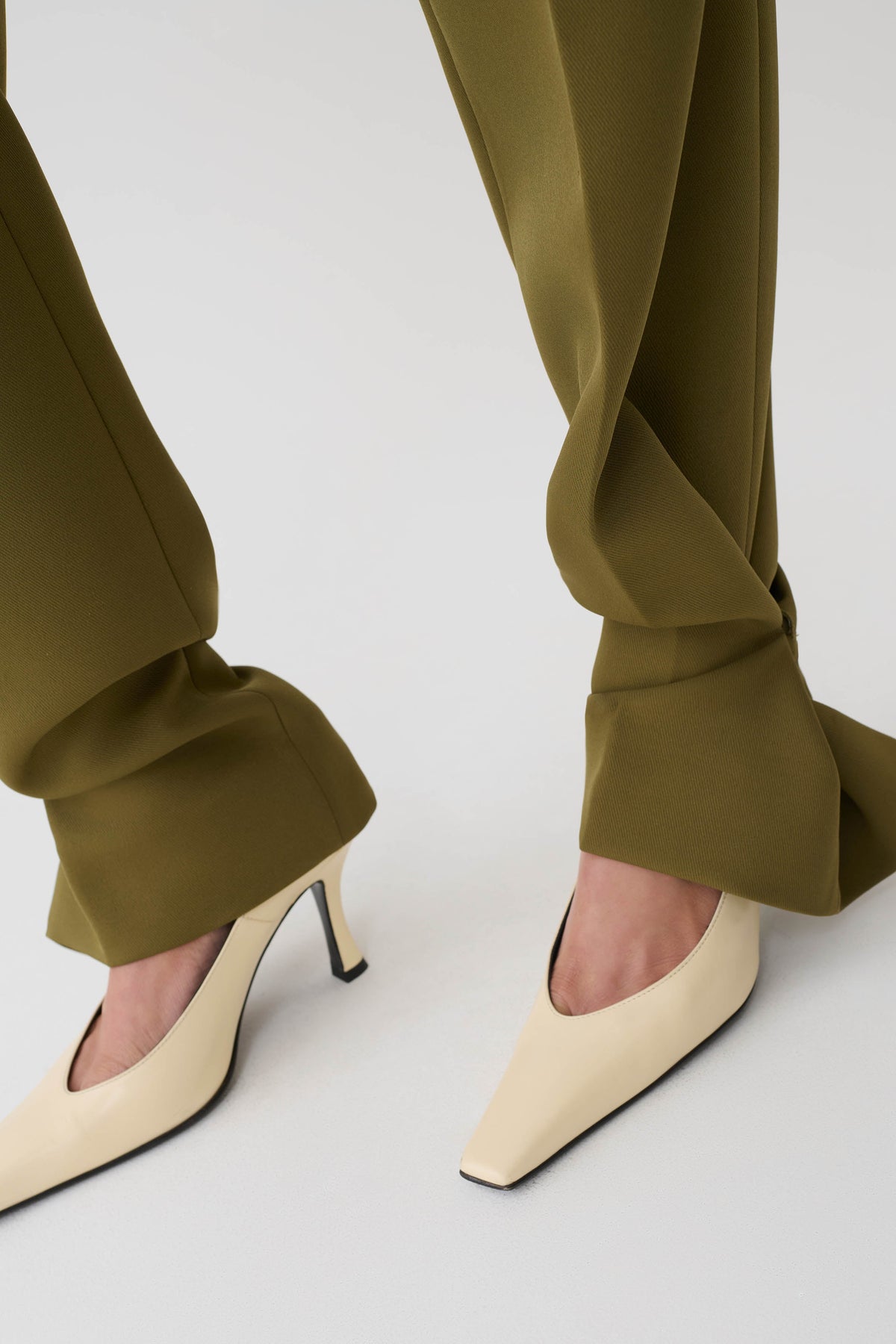 Hazel Pleated Suiting Pants - Olive #3
