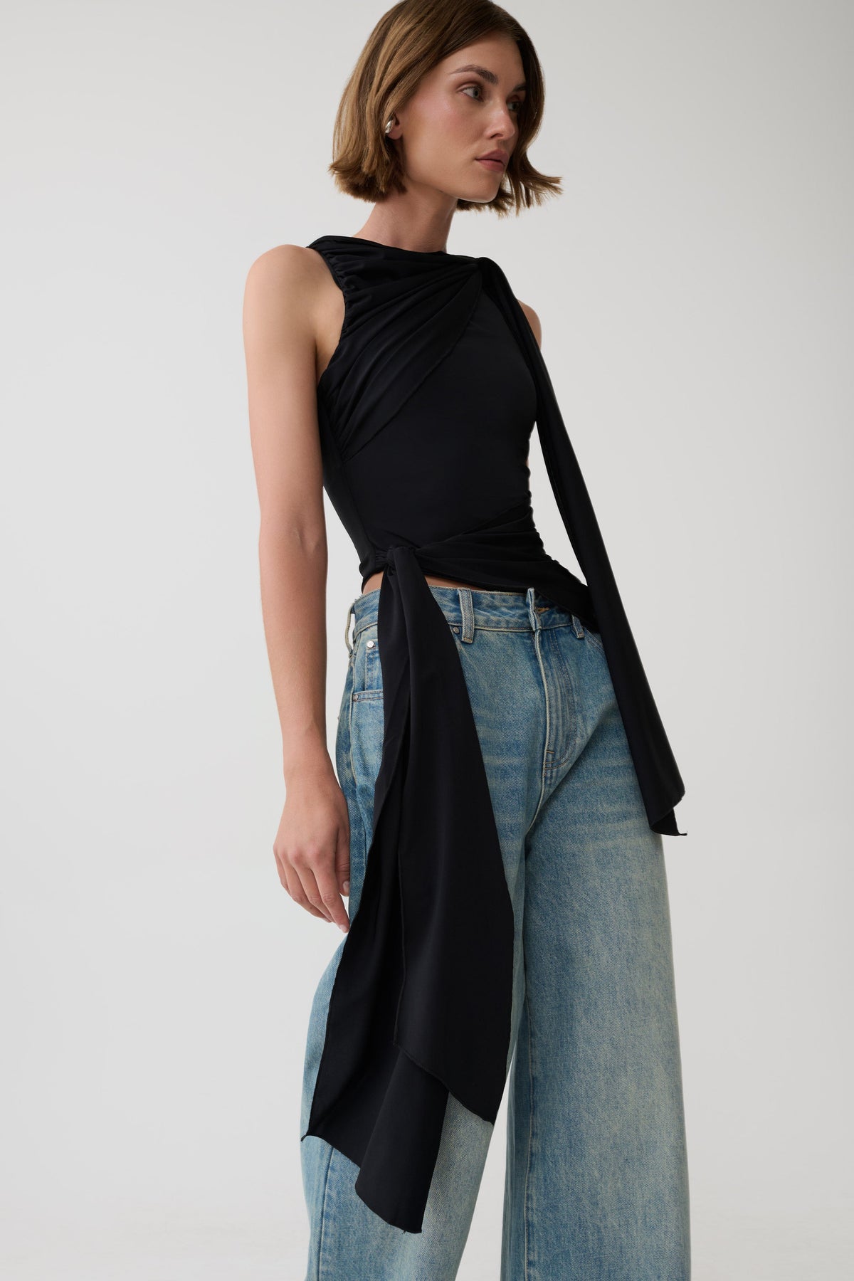 Amabel Gather Knot Sleeveless Top - Black #4