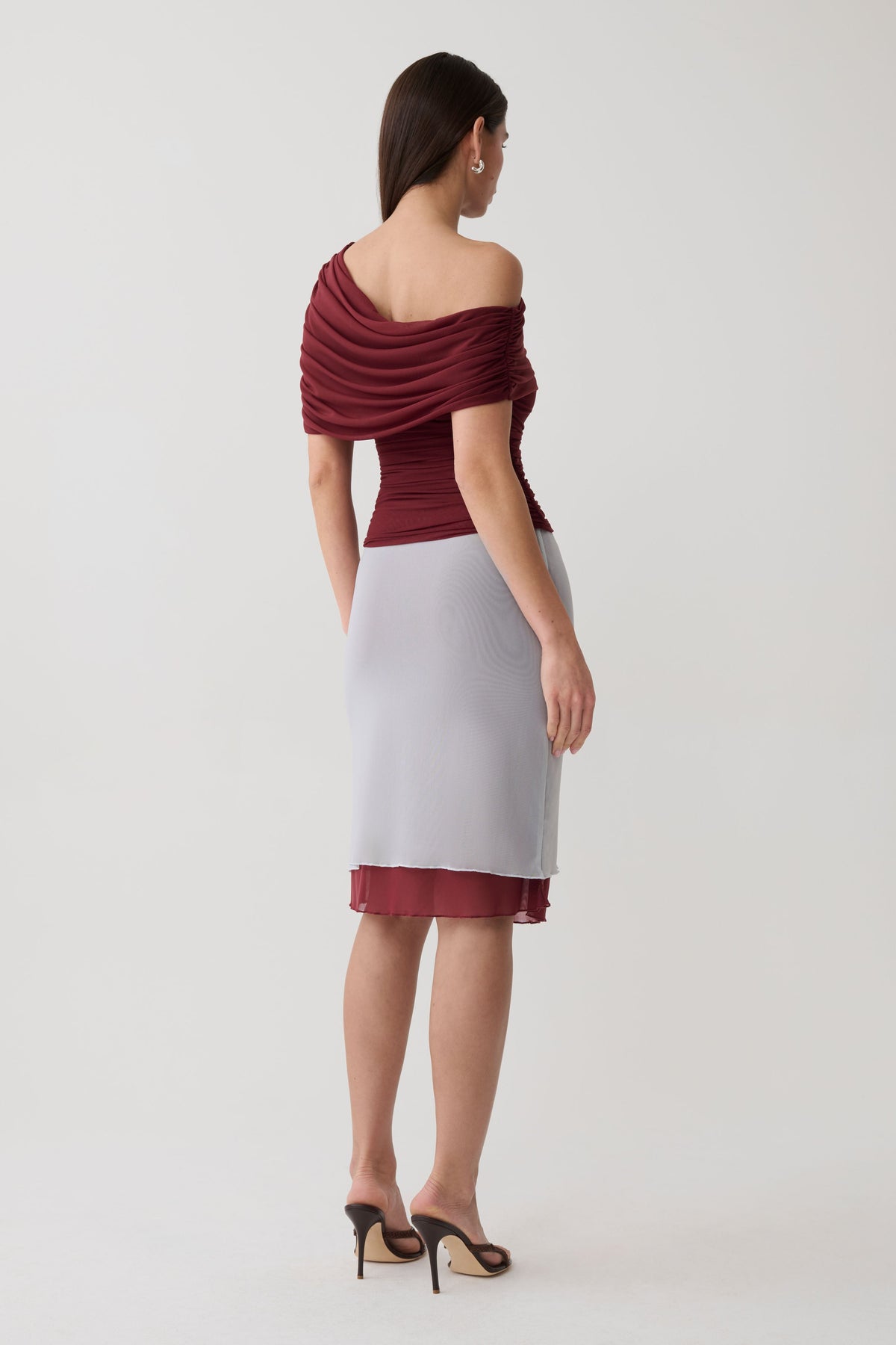 Arina Fluid Loose Neck Jersey Mesh Top - Wine